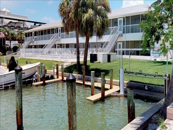 Naples Condo 1010842