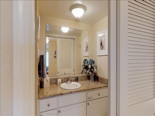 Naples Condo 1010842