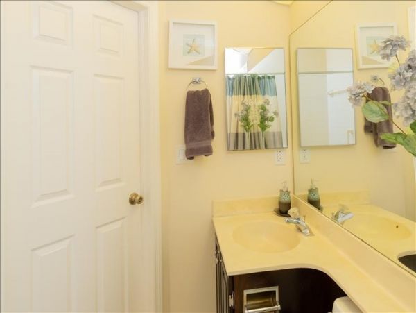 Naples Condo 1010843
