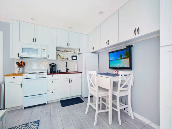 Naples Vacation Condo One Bedroom