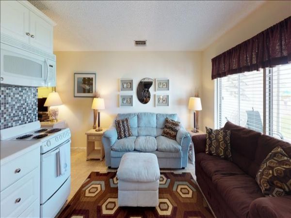 Naples Condo 1010845