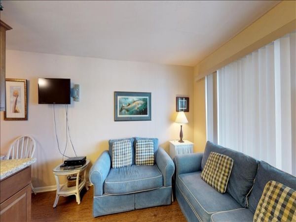 Naples Condo 1010846