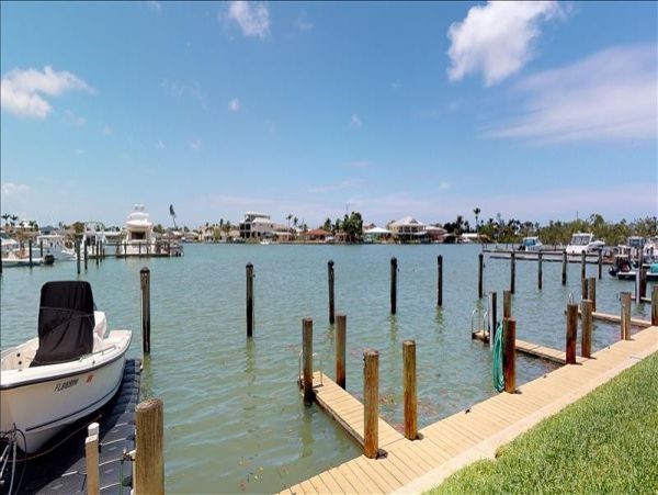 Naples Condo 1010847
