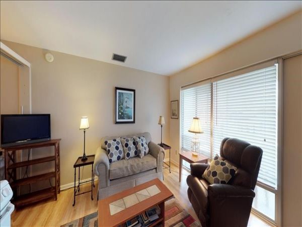 Naples Condo 1010847