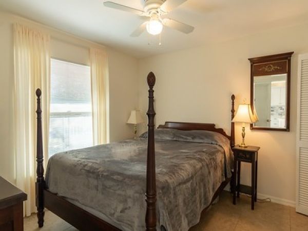 Naples Condo 1010848