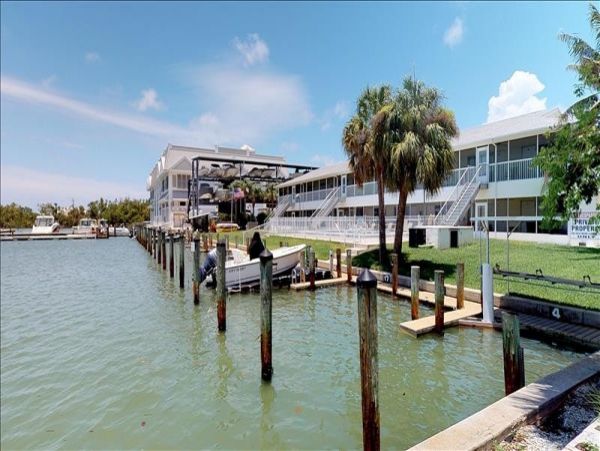 Naples Condo 1010851