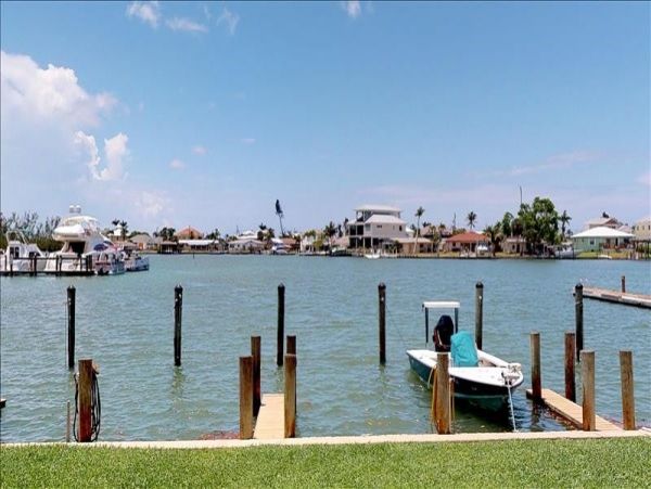 Naples Condo 1010851