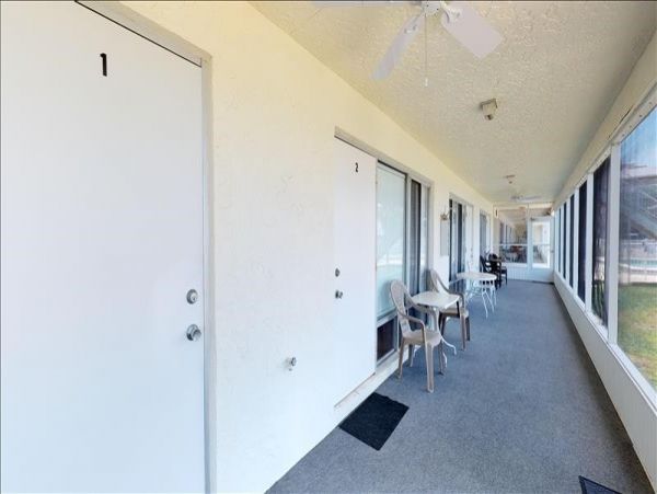 Naples Condo 1010851