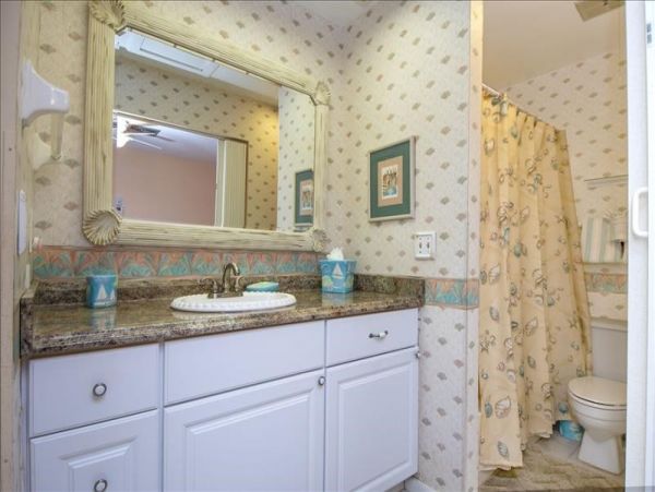 Naples Condo 1010851
