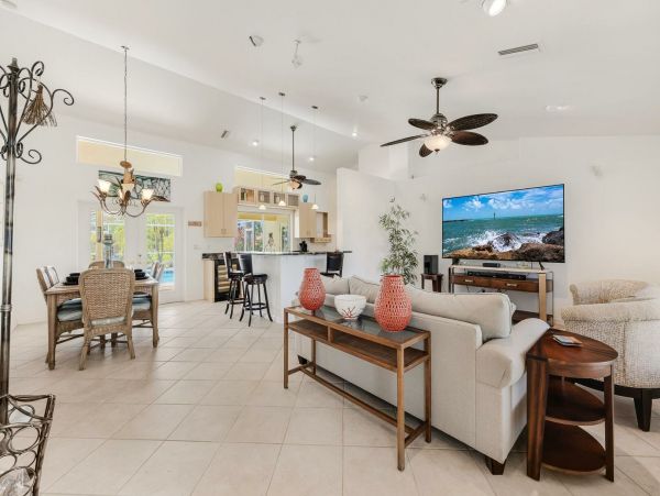 Cape Coral Home 1010855