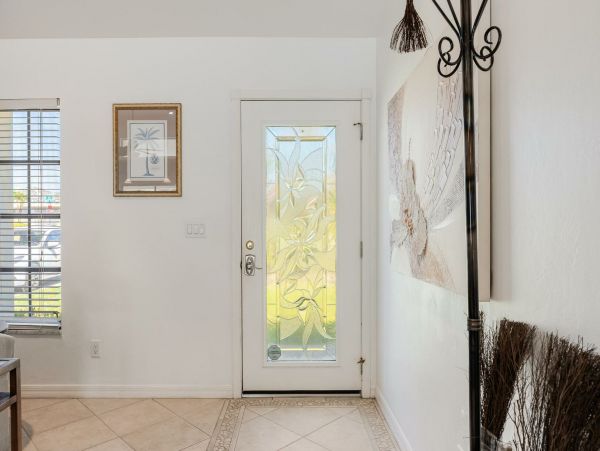 Cape Coral Home 1010855