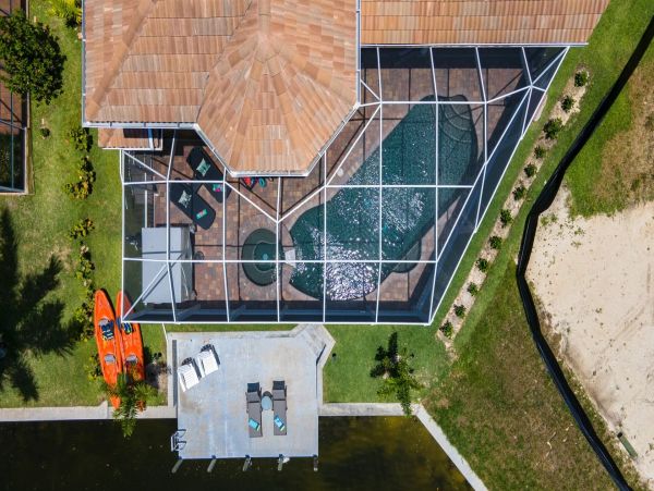 Cape Coral Vacation Pool Home Four Bedrooms