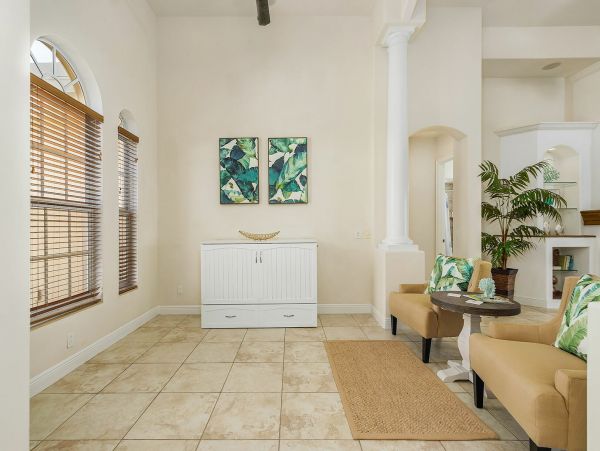 Cape Coral Vacation Pool Home Four Bedrooms
