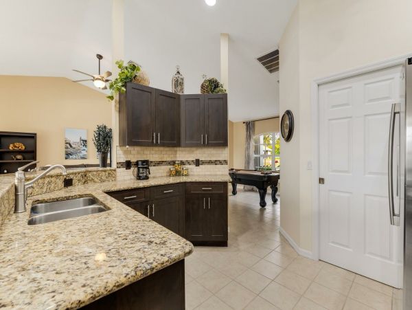 Cape Coral Vacation Pool Home Four Bedroom