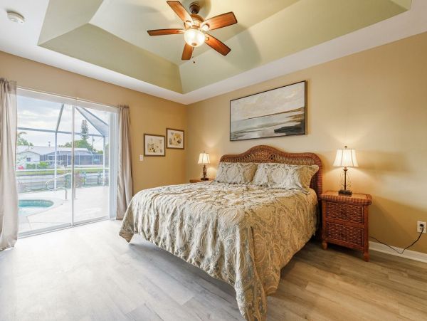 Cape Coral Vacation Pool Home Four Bedroom