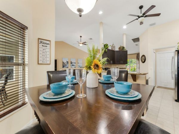 Cape Coral Vacation Pool Home Four Bedroom