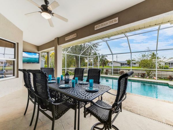 Cape Coral Vacation Pool Home Four Bedroom