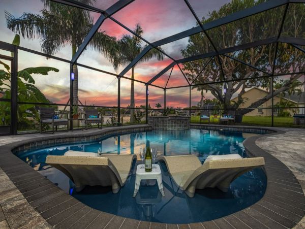 Cape Coral Vacation Pool Home Four Bedroom