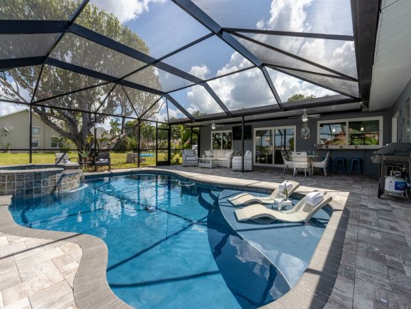 Cape Coral Vacation Pool Home Four Bedroom