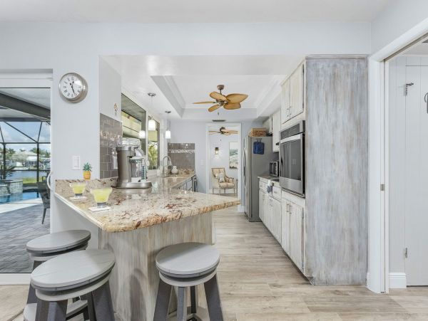 Cape Coral Vacation Pool Home Four Bedroom