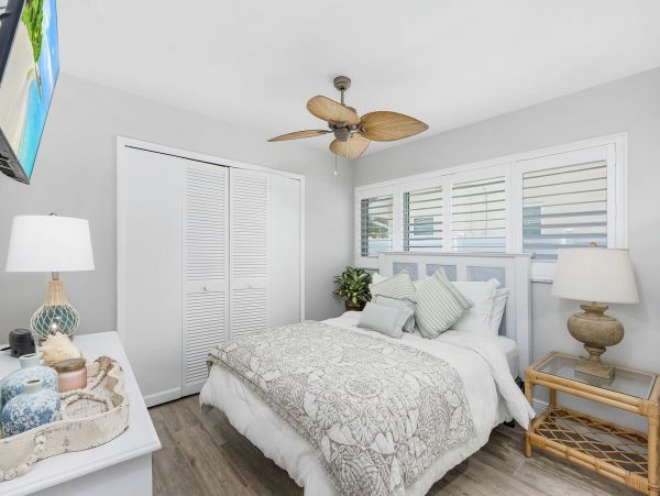Cape Coral Vacation Pool Home Four Bedroom