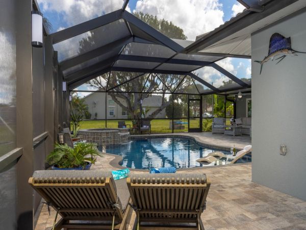 Cape Coral Vacation Pool Home Four Bedroom