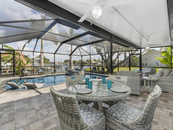Cape Coral Vacation Pool Home Four Bedroom