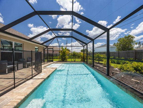 Cape Coral Vacation Pool Home Four Bedroom