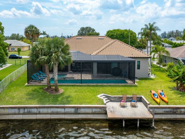 Cape Coral Home 1010866