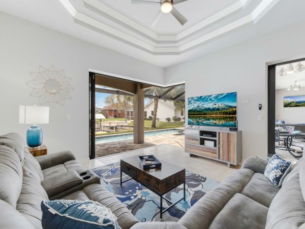 Cape Coral Home 1010866