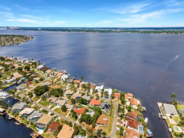 Cape Coral Home 1010867