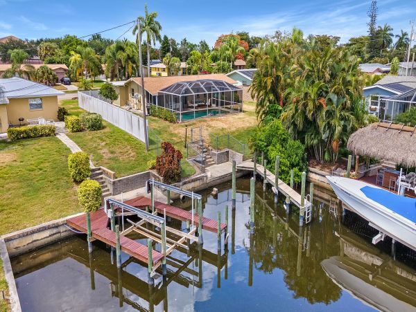 Cape Coral Home 1010867