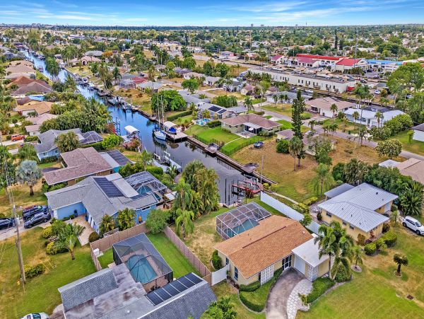 Cape Coral Home 1010867