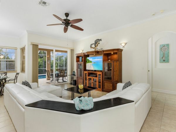 Cape Coral Home 1010870
