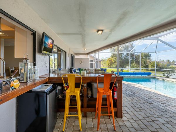 Cape Coral Home 1010872