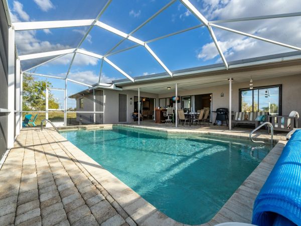 Cape Coral Home 1010872