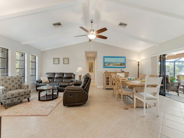Cape Coral Home 1010873