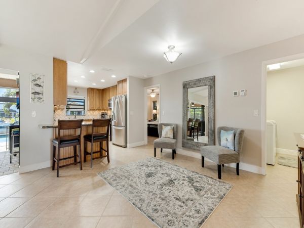 Cape Coral Home 1010873