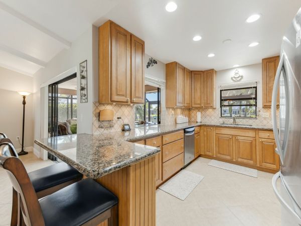 Cape Coral Home 1010873