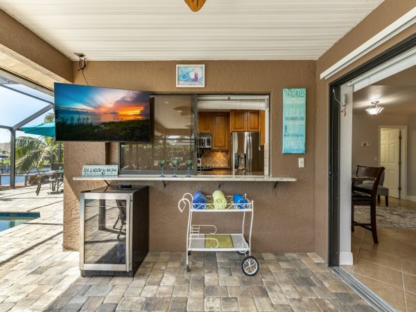 Cape Coral Home 1010873