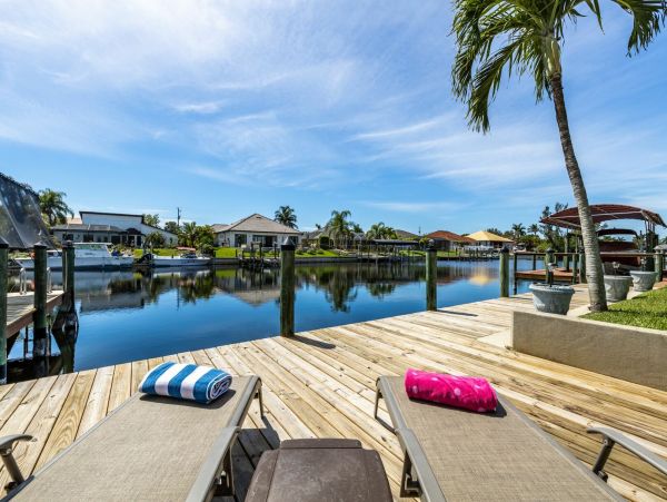 Cape Coral Home 1010873