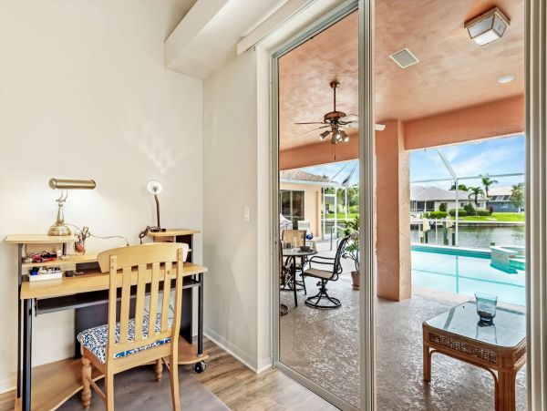 Cape Coral Home 1010874