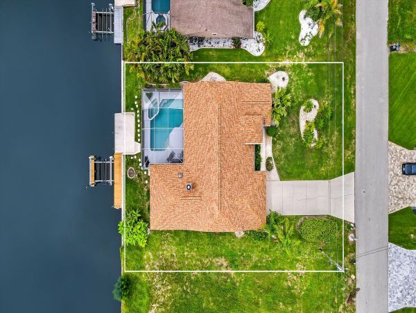 Cape Coral Home 1010874