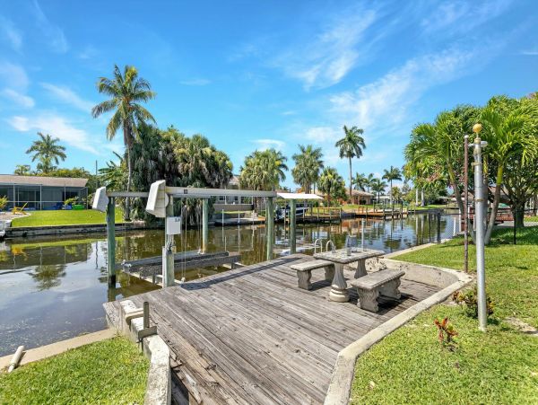 Cape Coral Home 1010878