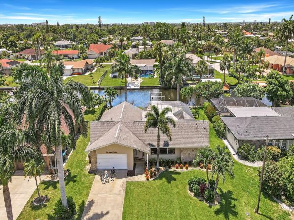 Cape Coral Home 1010878