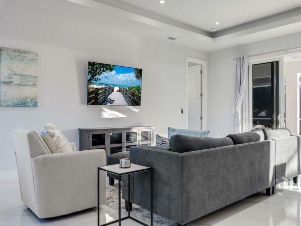 Cape Coral Home 1010879