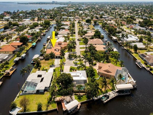 Cape Coral Home 1010880
