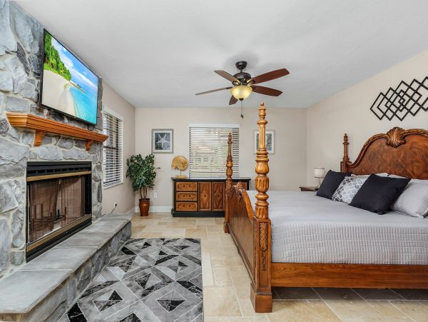 Cape Coral Home 1010880