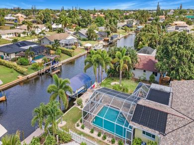 Cape Coral Lovely Waterfront Vacation Home