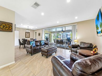 Cape Coral Lovely Waterfront Vacation Home